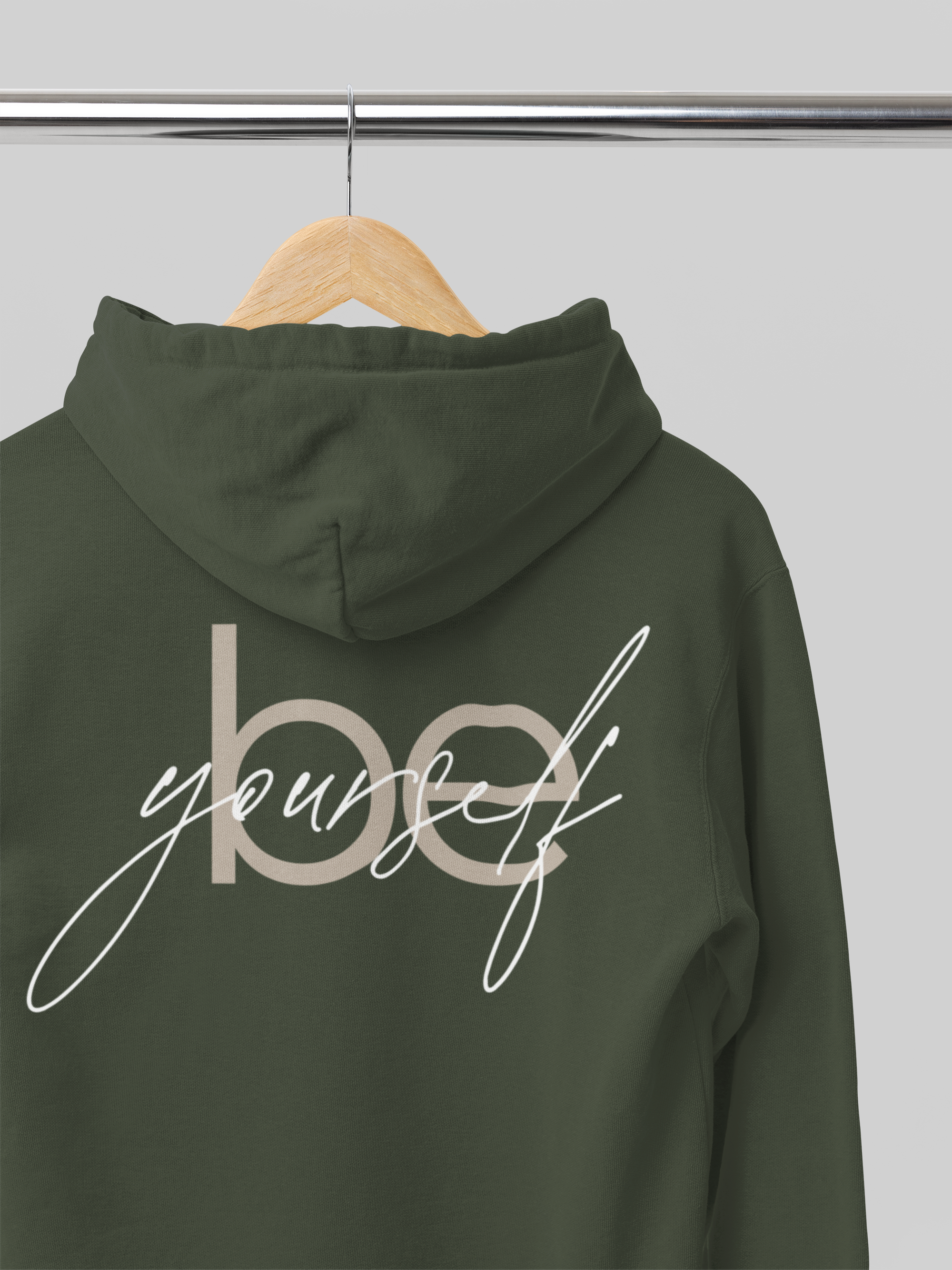 Hoodie "Be yourself"